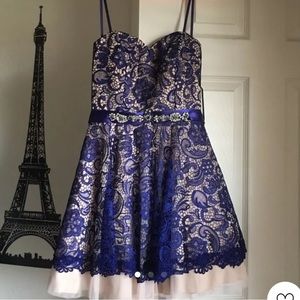 beautiful blue / nude dress